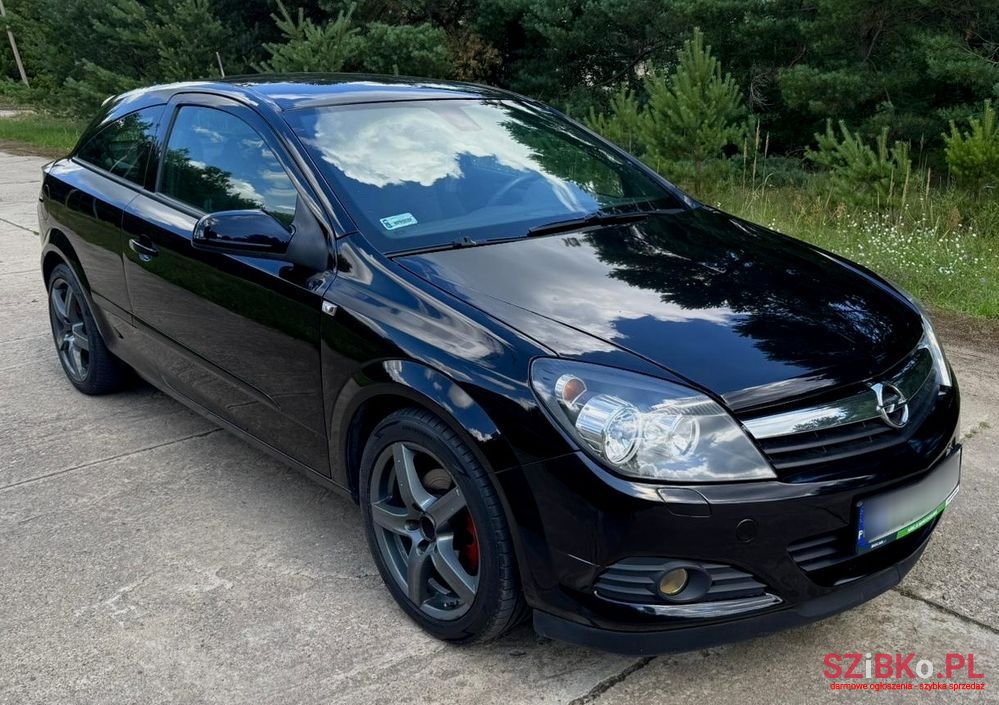2005' Opel Astra Iii Gtc 1.8 Sport photo #1