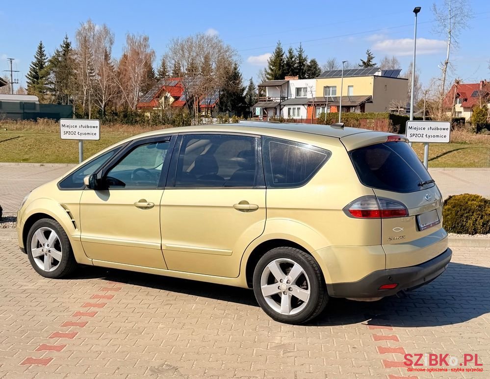 2007' Ford S-Max photo #4