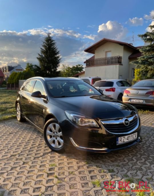 2015' Opel Insignia photo #1