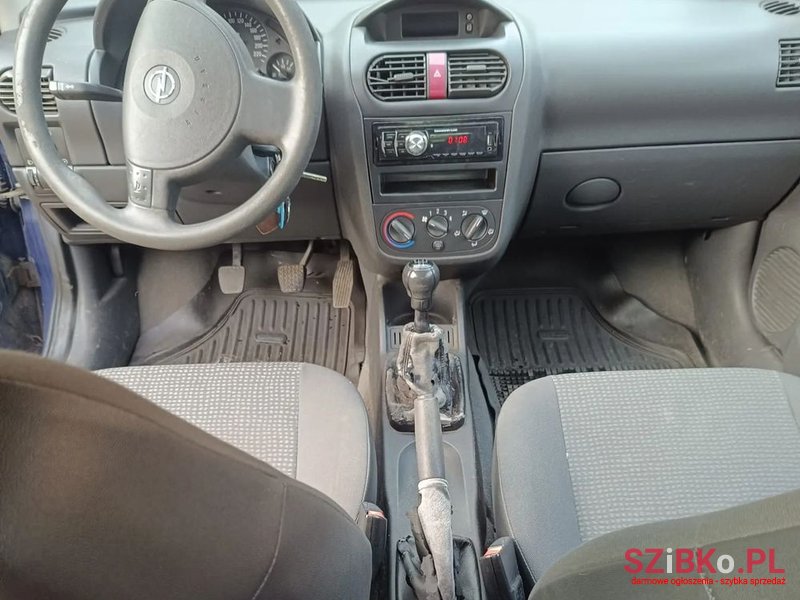2004' Opel Corsa 1.0 12V Cosmo photo #5