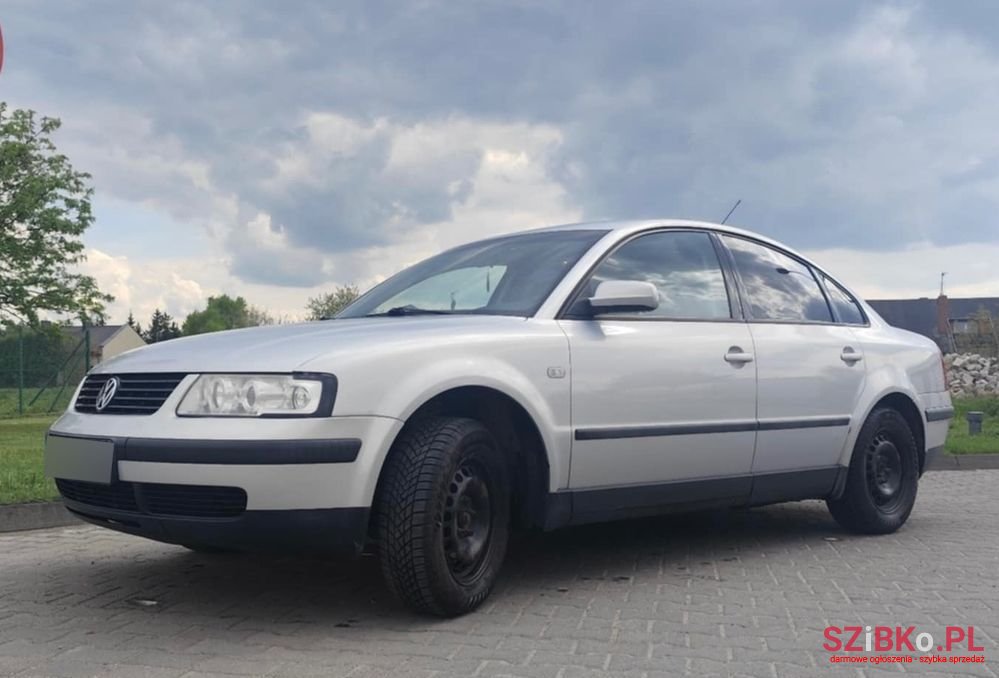 1998' Volkswagen Passat 1.8T photo #1