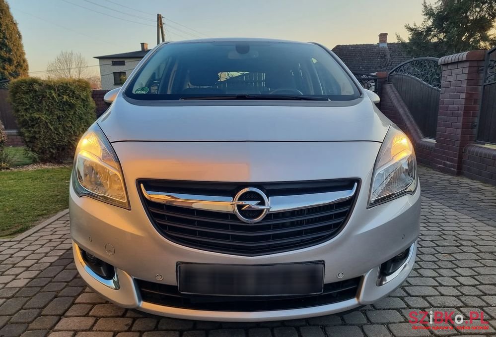 2014' Opel Meriva photo #3