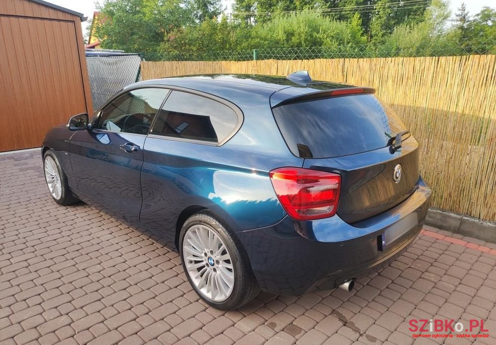 2012' BMW 1 Series photo #6