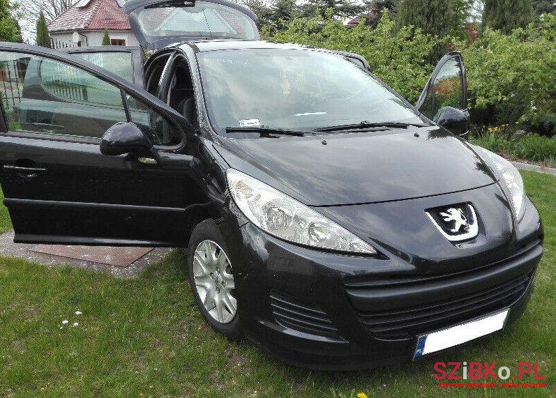 2010' Peugeot photo #1