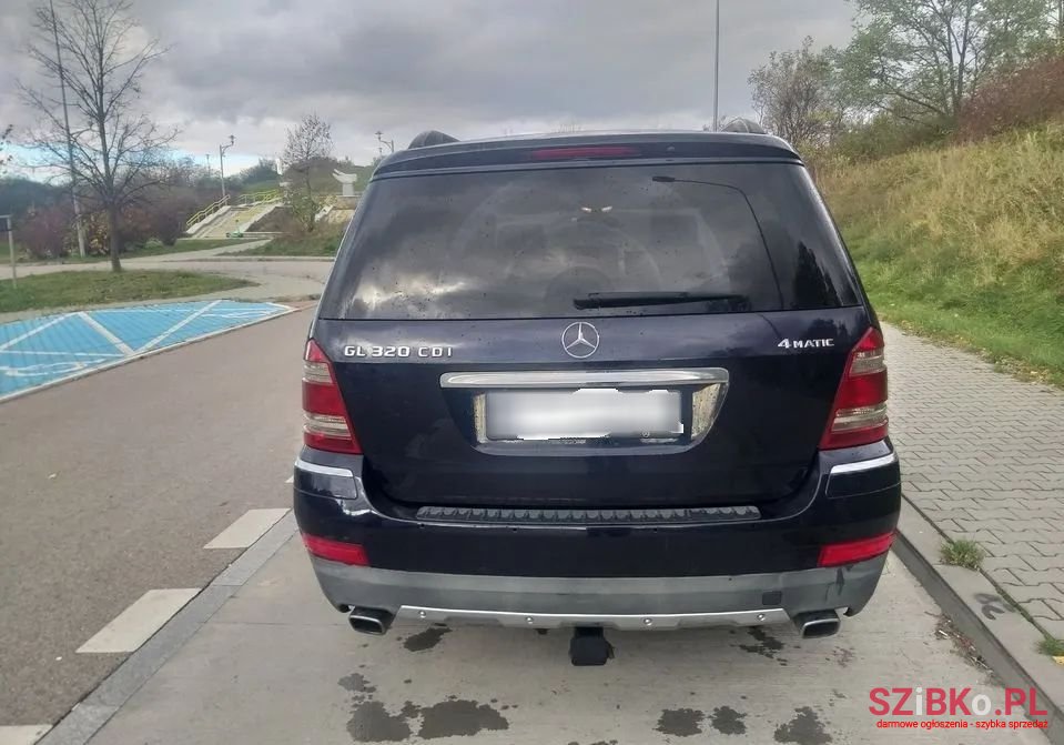 2007' Mercedes-Benz GL 320 Cdi photo #2