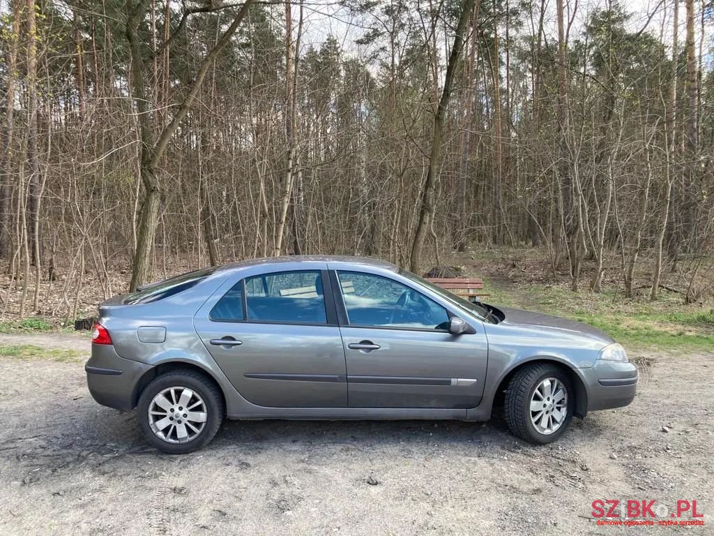 2007' Renault Laguna photo #6