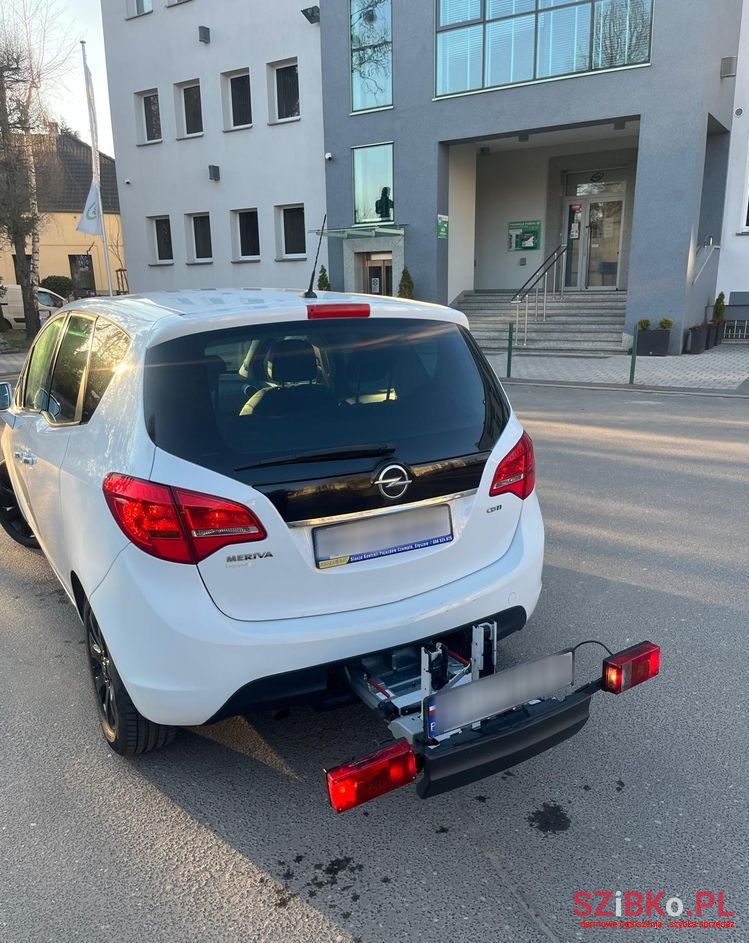 2011' Opel Meriva 1.7 Cdti Edition photo #6