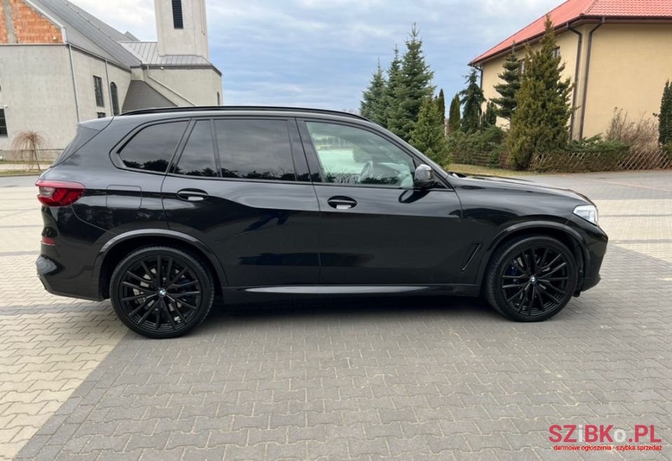 2020' BMW X5 M photo #2