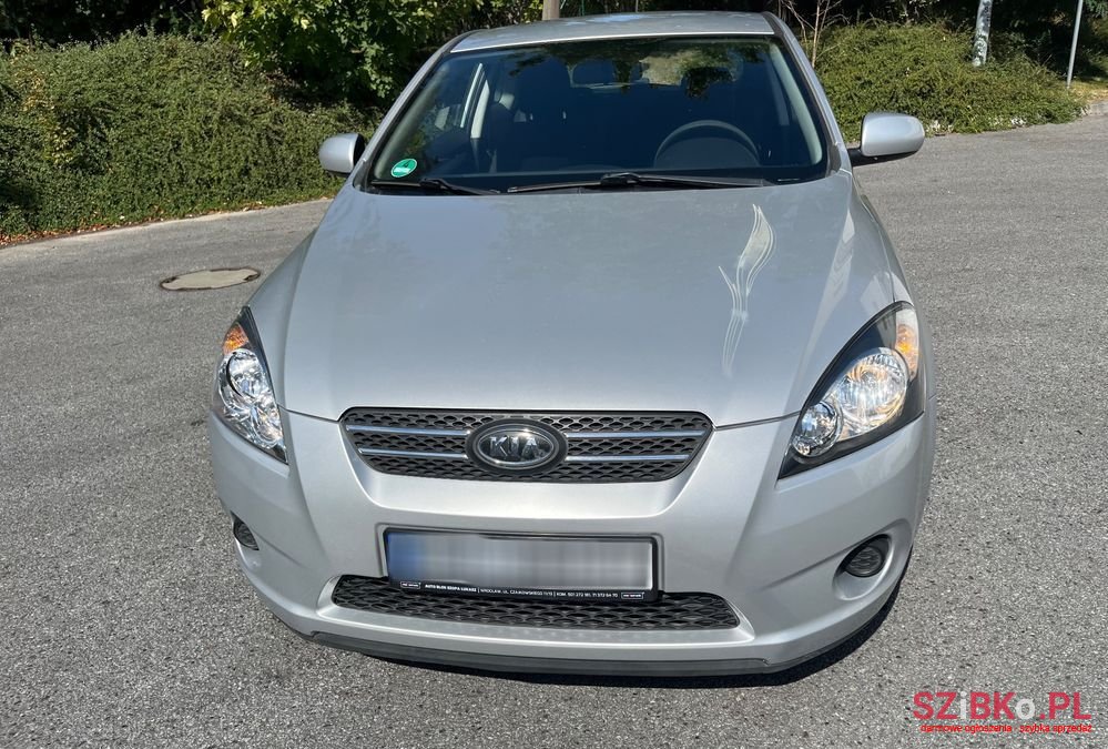 2010' Kia Ceed 1.6 Cvvt Vision photo #3