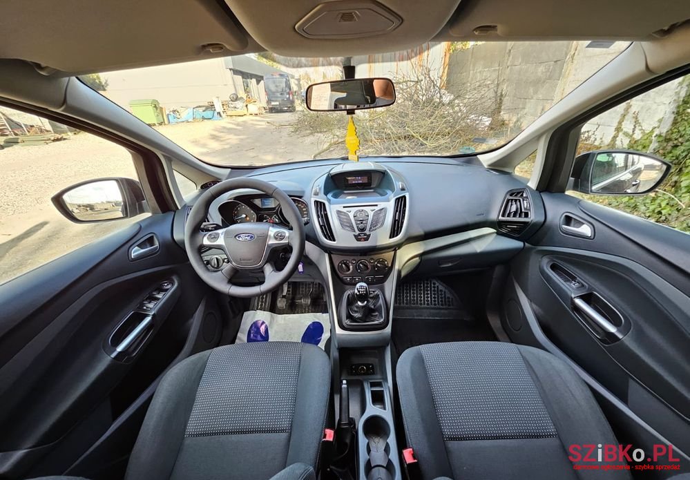 2012' Ford C-MAX photo #6