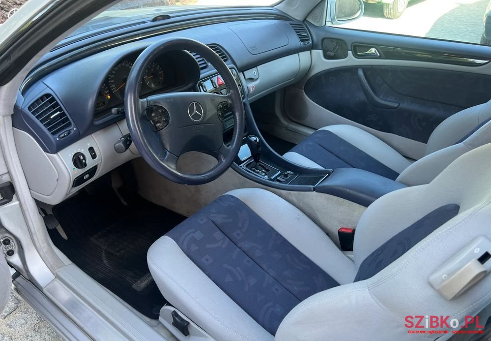 2001' Mercedes-Benz CLK photo #5