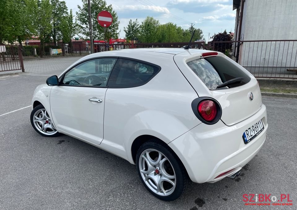 2008' Alfa Romeo MiTo photo #2