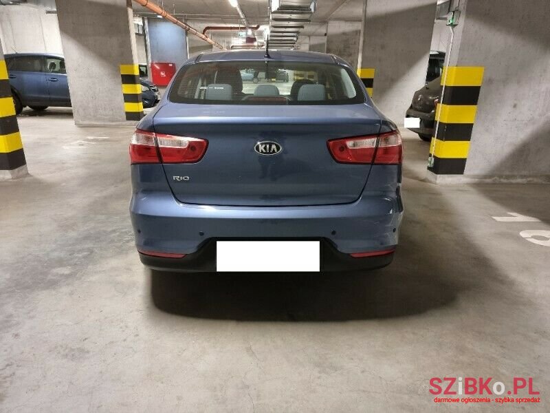 2016' Kia Rio photo #4