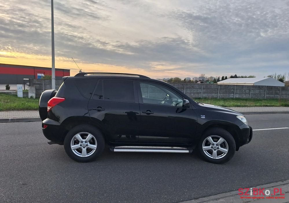 2008' Toyota RAV4 photo #5