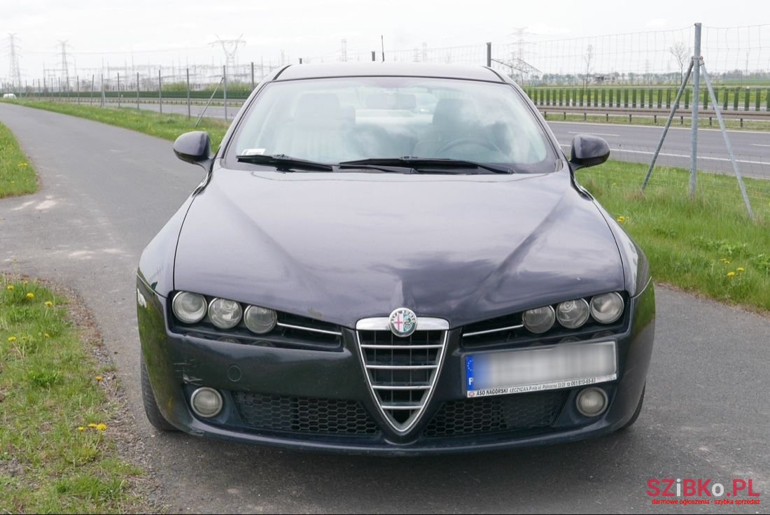 2007' Alfa Romeo 159 photo #3
