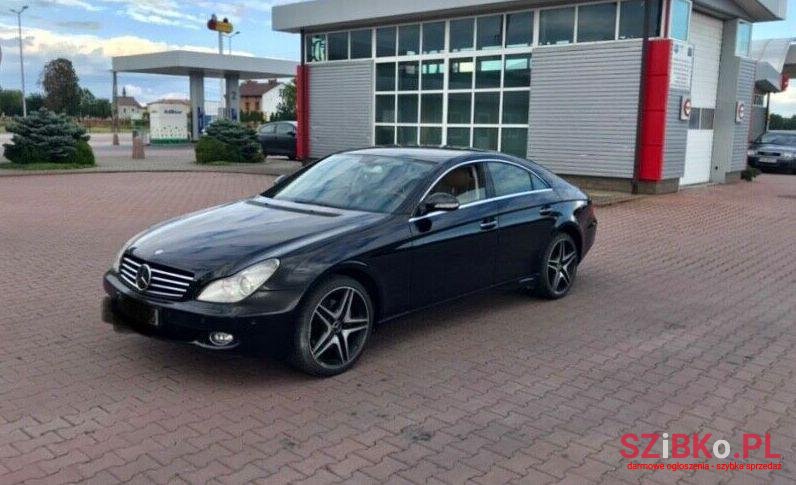 2005' Mercedes-Benz CLS photo #1