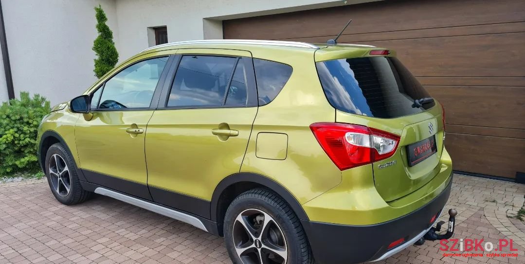 2013' Suzuki Sx4 S-Cross photo #4