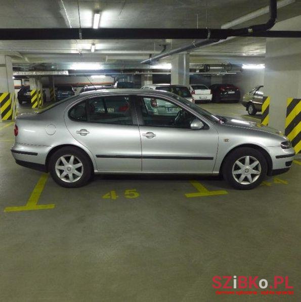 2004' SEAT Toledo photo #1