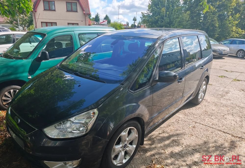 2006' Ford Galaxy 2.0 Tdci Ghia photo #2