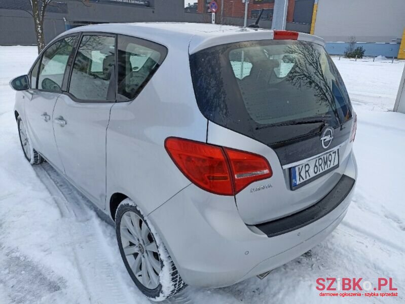 2011' Opel Meriva photo #4
