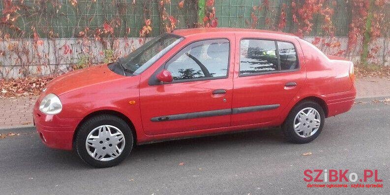 2002' Renault Thalia photo #1