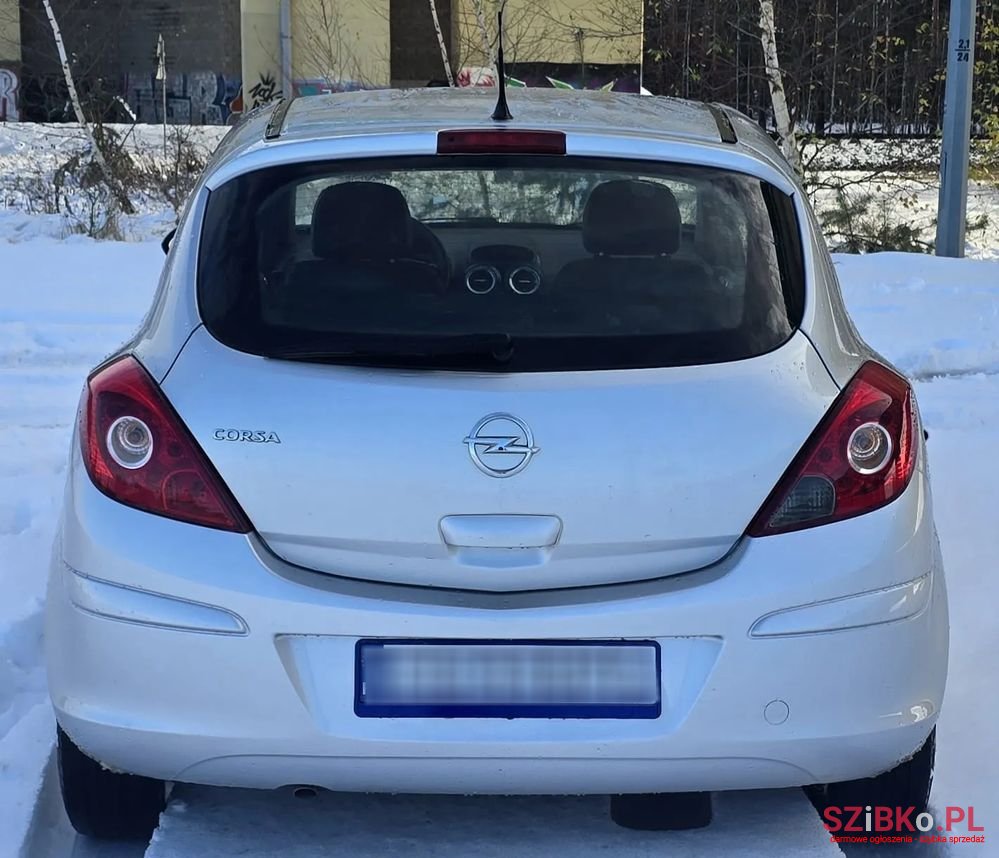 2014' Opel Corsa photo #5