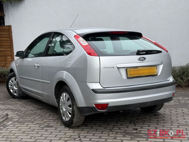 2007' Ford Focus 1.4 16V Style+ photo #3