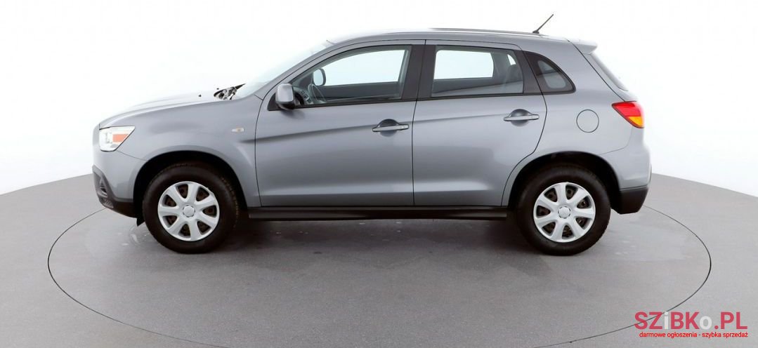 2012' Mitsubishi ASX photo #2