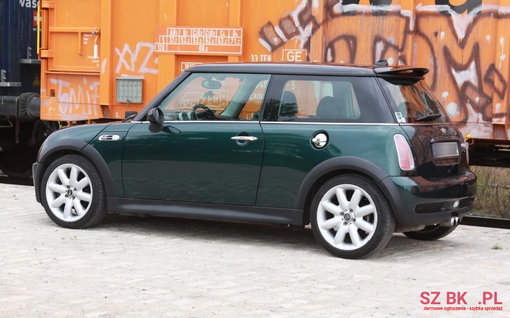 2002' MINI Cooper S Standard photo #4