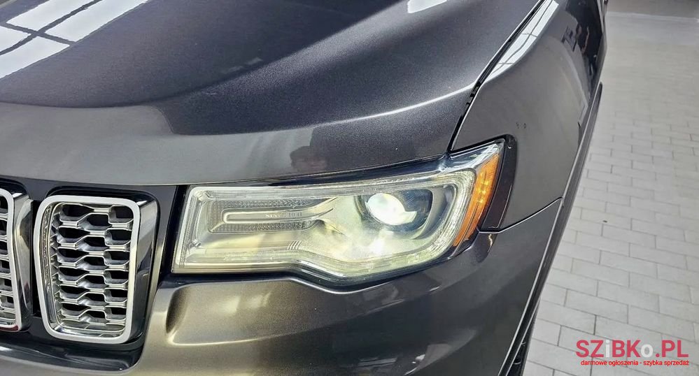 2019' Jeep Grand Cherokee 3.6 V6 Overland photo #6