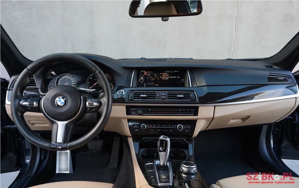 2016' BMW 5 Series 520D Xdrive photo #5