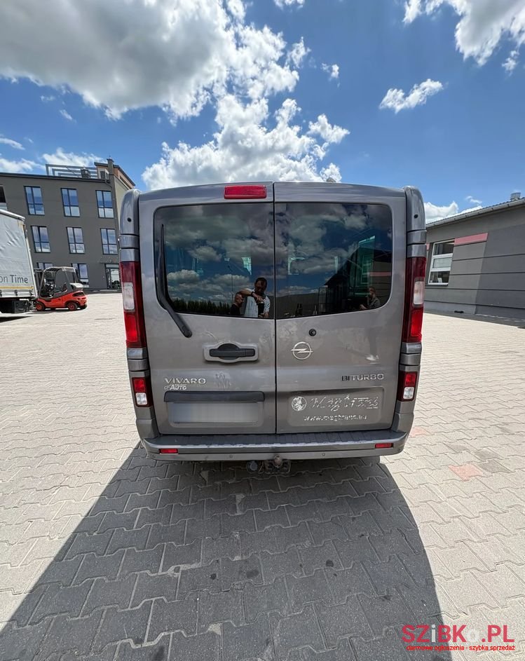 2015' Opel Vivaro L2H1 S&S photo #4