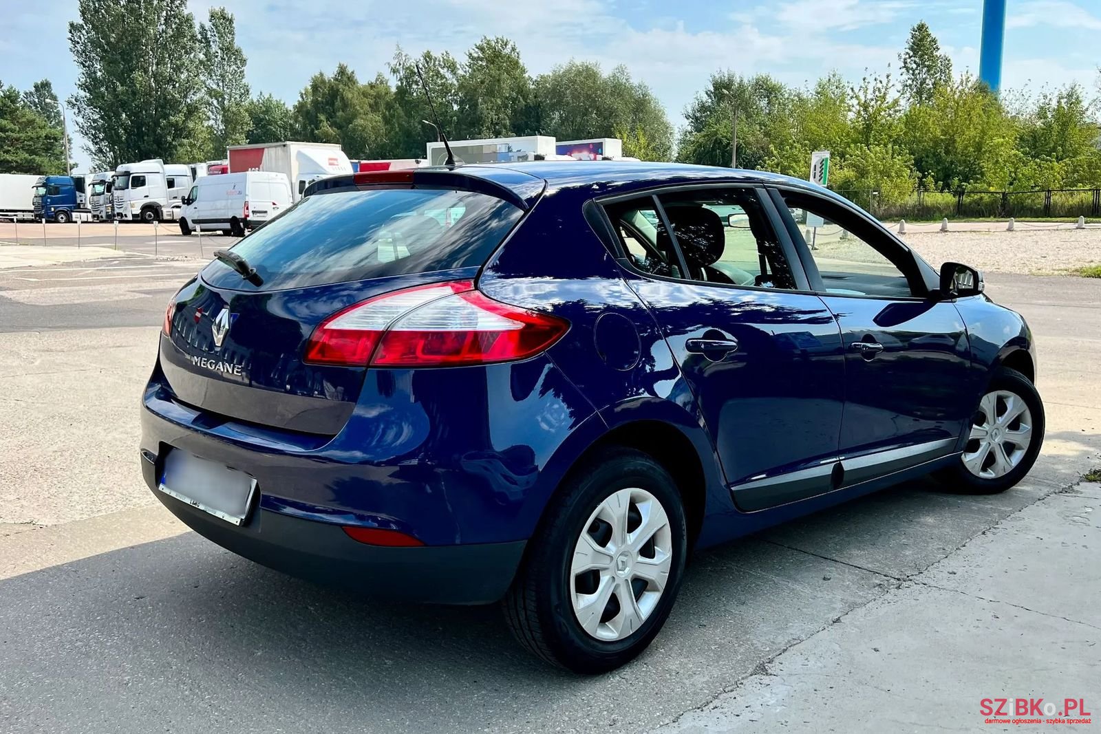 2009' Renault Megane photo #4