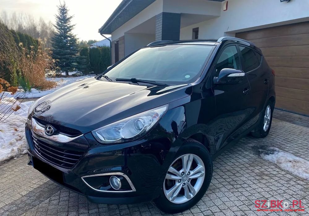 2010' Hyundai ix35 photo #2