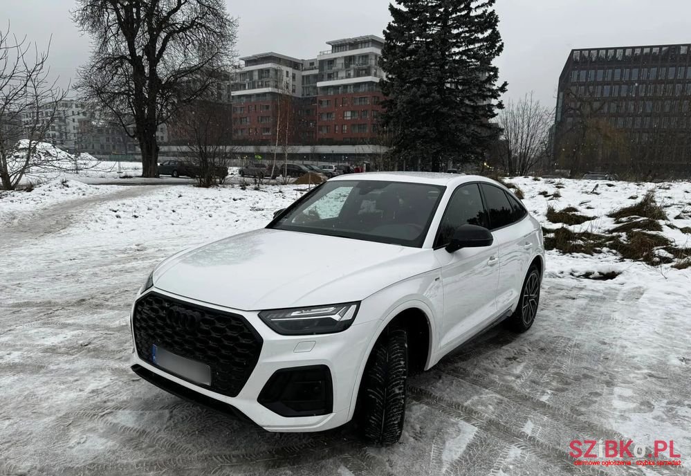 2022' Audi Q5 Sportback photo #2