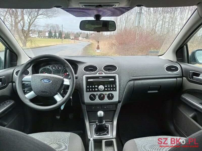 2007' Ford Focus photo #6