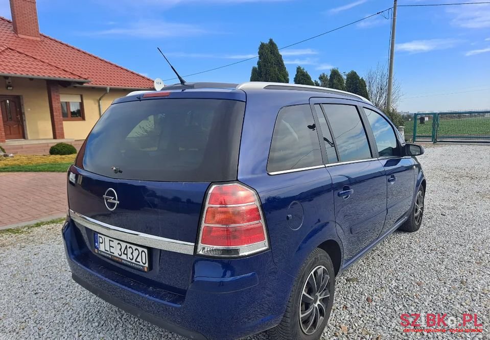 2007' Opel Zafira photo #6