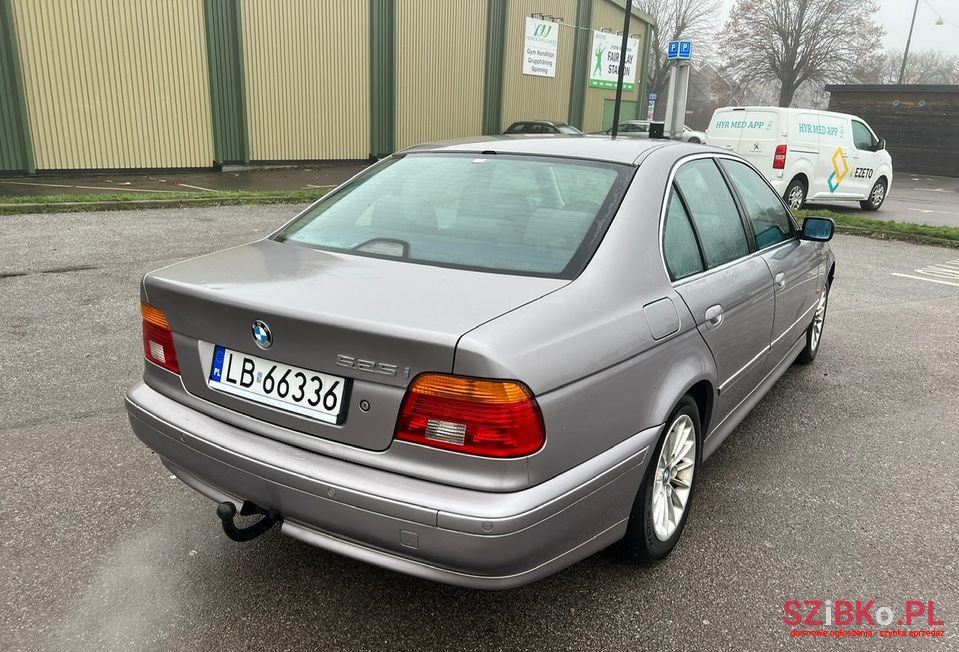 2001' BMW Seria 5 photo #5