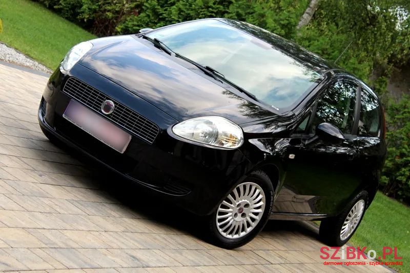 2008' Fiat Grande Punto photo #1