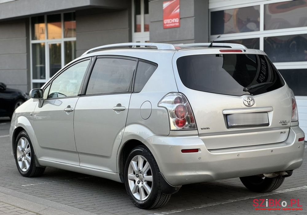 2007' Toyota Corolla Verso photo #5