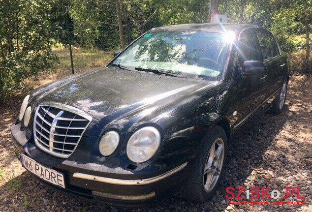 2004' Kia Opirus photo #1