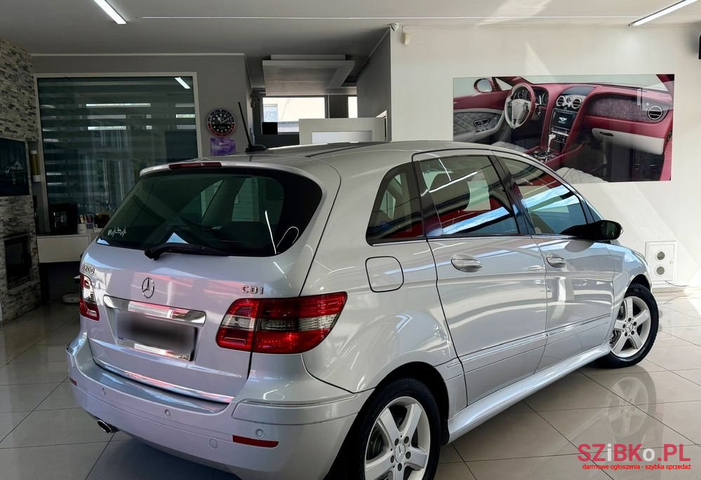 2008' Mercedes-Benz B-Class 200 Cdi photo #3