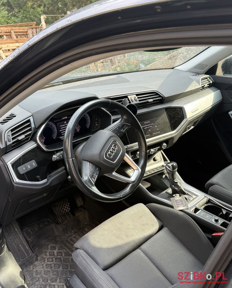 2021' Audi Q3 photo #4