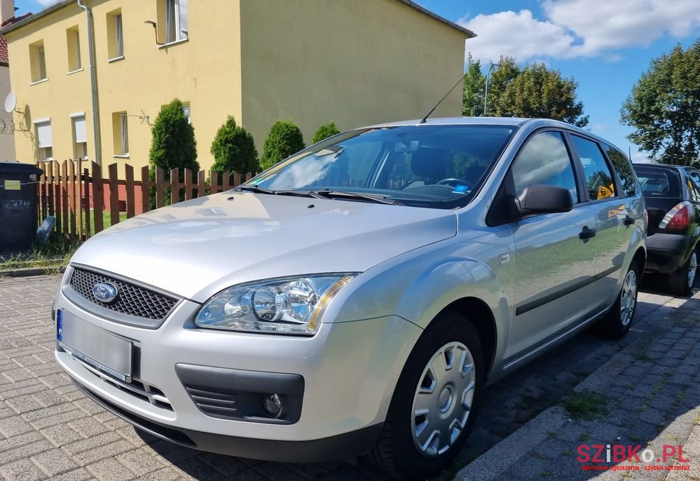 2006' Ford Focus 1.6 16V Silver Magic photo #3