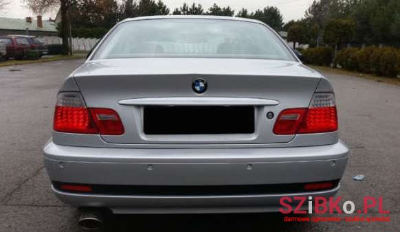 2004' BMW 3 Series Coupe photo #2