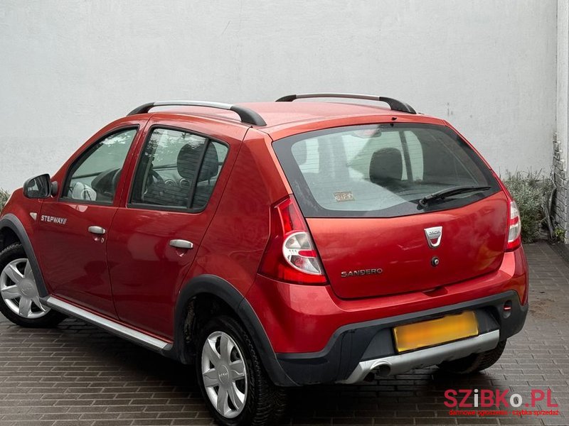 2011' Dacia Sandero Stepway 1.6 photo #3