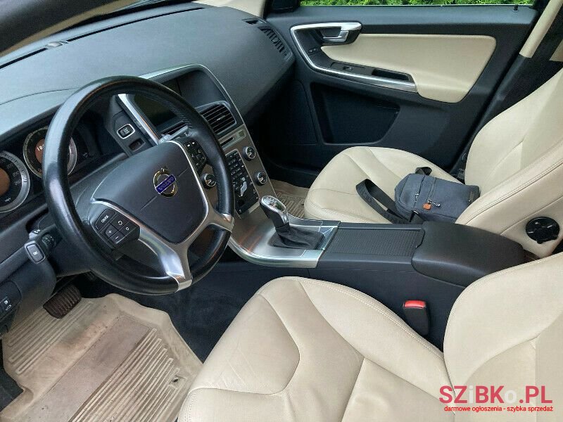 2012' Volvo XC60 photo #5