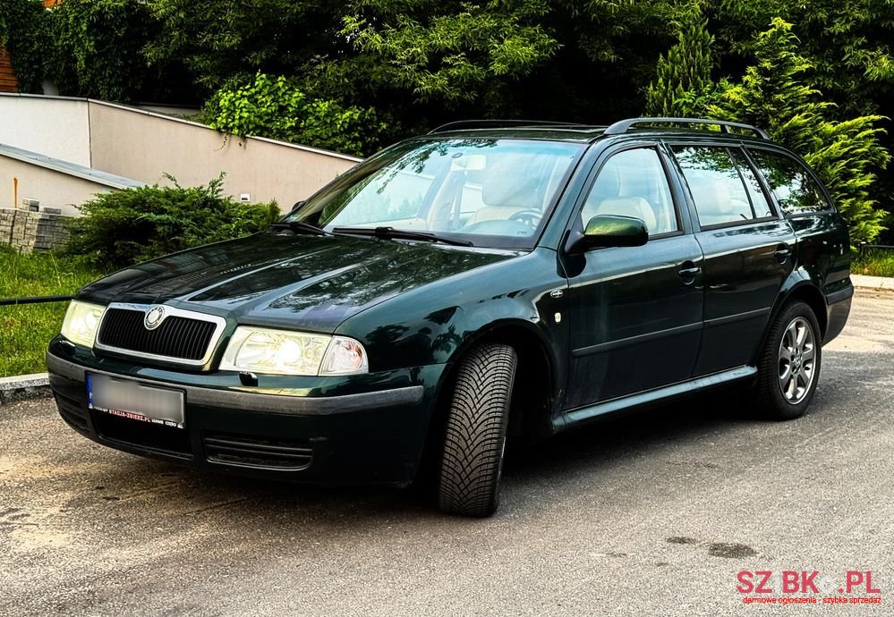 2002' Skoda Octavia 1.9 Tdi L&K photo #2