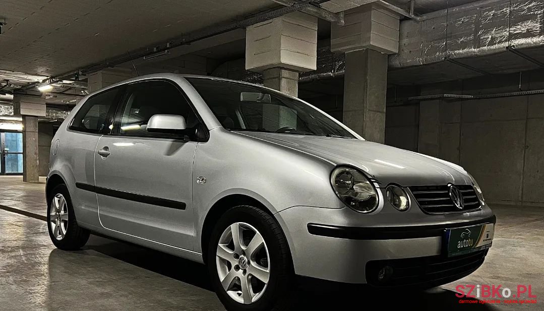 2003' Volkswagen Polo photo #3