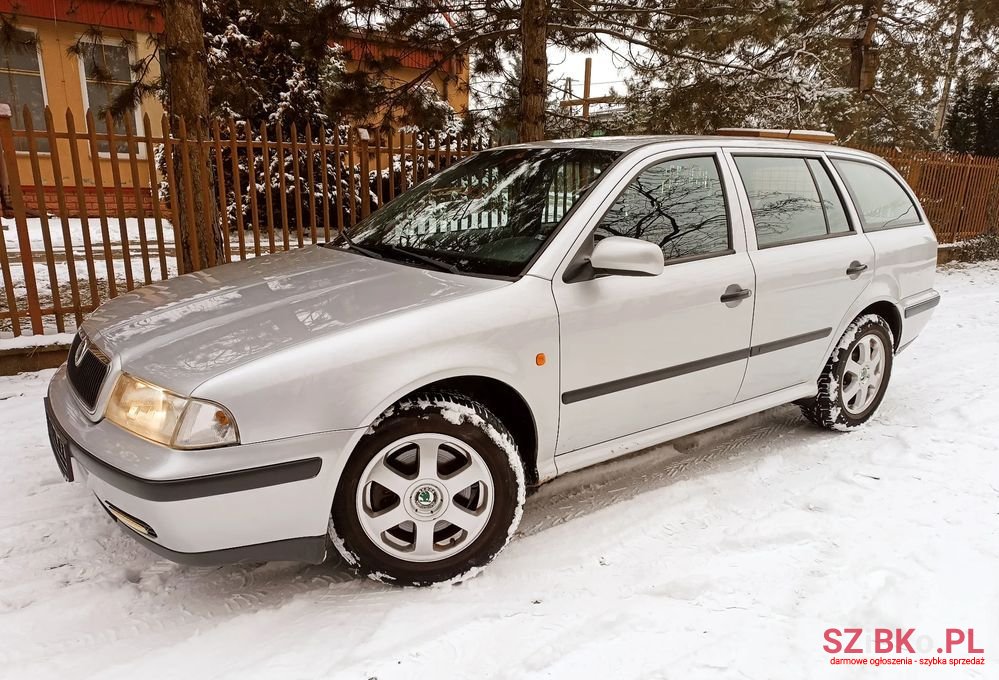 1999' Skoda Octavia 1.8 T Combi photo #2